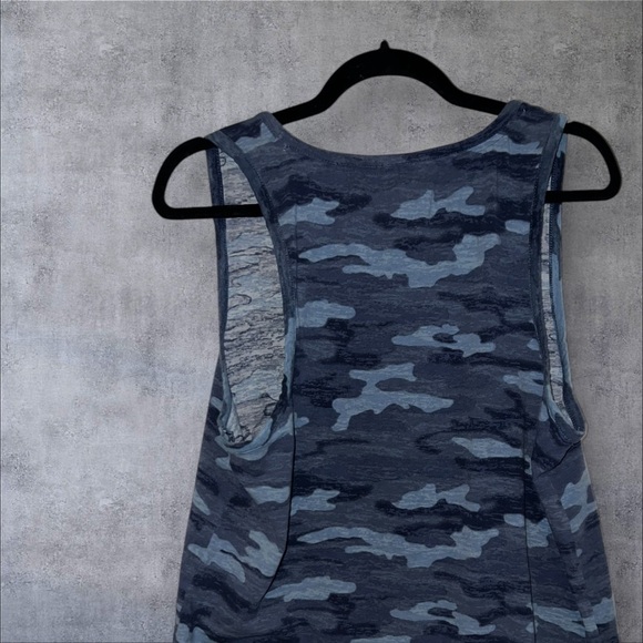 Lucky Brand Blue Camo Tank Top‎ - Picture 3 of 4